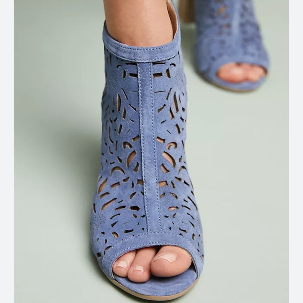 Morena Gabbrielli Floral Shotes sold at Anthropologie size 38